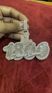 Ciondolo Hip Hop in Argento Sterling 925 con Moissanite, Finitura Premium, Nome Personalizzato, Splendidamente Incastonato a Mano, Regalo per Uomo e Donna - Product Image 3