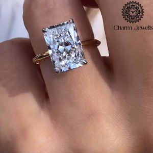 Bague de fiançailles et d'éternité classique pour femme Charm_Jewells en argent plaqué or rose avec moissanite taille coussin et sertissage à griffes IGI - Product Image 6