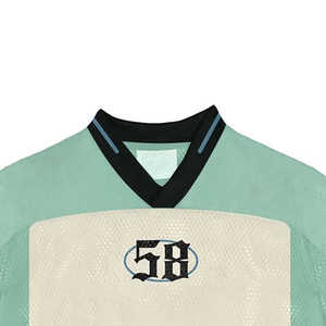 Tendances classiques : Maillot de football américain personnalisé respirant grande taille avec motif lettres |   Design rétro en maille |   Sublimation OEM - Product Image 4