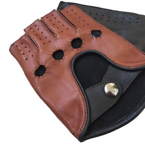 Gants de conduite en cuir personnalisables QASWA SPORTS de haute qualité, réglables, légers, respirants, antidérapants et durables pour l'hiver, unisexes - Product Image 5