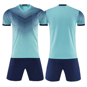 Tenue d'équipe de football personnalisée, uniformes de football personnalisés, ensemble maillot et short de football en polyester à col rond et manches courtes - Product Image 5