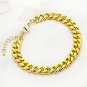 สร้อยข้อมือเงินแท้ 925 ชุบทอง สีเหลืองนีออน แบบ Cuban Link สำหรับผู้หญิง สร้อยข้อมือเคลือบเงา แฟชั่นเครื่องประดับโดดเด่น - Product Image 4