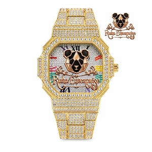 Reloj de pulsera prémium para hombre con diamantes de moissanita, esfera de cristal radiante, brazalete de eslabones metálicos y diseño de caja moderno. - Product Image 6
