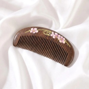 Ensemble de peignes en bois artisanaux de qualité supérieure avec motif de fleurs roses, forme personnalisée, artisanat naturel durable pour l'entretien des cheveux - Product Image 5