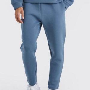 Ropa Deportiva AMERICAN TRENCH CLOTHING OEM con Logotipo Personalizado en Relieve, Impermeable, Resistente al Viento, 100% Nailon, Corte Regular, Unisex, con Capucha - Product Image 5