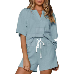 Conjunto Clásico de Shorts de Verano 2026 para Mujer, Traje Corto Informal con Top a Juego, Ajuste Cómodo y Apariencia Elegante - Product Image 2