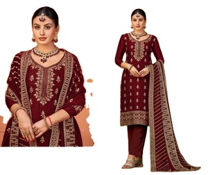 El último Vichitra con trabajo de bordado y Servoswaki Diamond Top and Bottom con trabajo pesado completo y Diamond Dupatta - Product Image 1