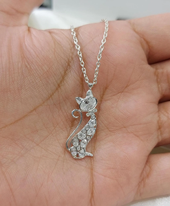 Collar con Colgante de Gato Chapado en Rodio para Mujer, con Circonitas Cúbicas Redondas Engastadas en Pavé, Cadena de Caja, Joyería Linda para Uso Diario - Product Image 4