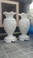 Urne de jardin classique en marbre blanc sculpté à la main, écologique, durable, de style traditionnel européen, vintage, avec piédestal.