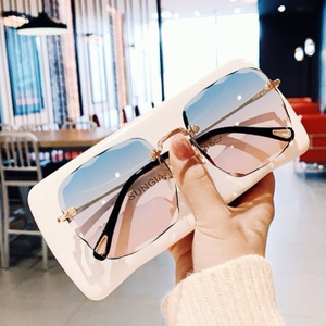 Gafas de Sol de Diseño Sin Montura de Moda 2025, Gafas de Sol de Metal de Alta Calidad para Mujer, Marcas de Lujo, Venta al Por Mayor - Product Image 3