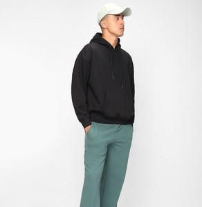Sudadera con Capucha Extra Grande para Hombre, Color Sólido, Algodón French Terry, Estilo Casual Urbano, Corte Regular para Otoño - Product Image 3