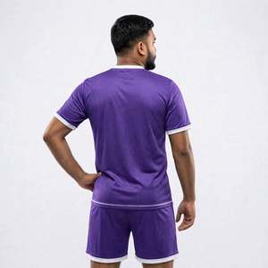 Vêtements de football pour équipe, 100 % polyester, sublimation, ensemble de maillots de foot et uniforme de foot personnalisé pour homme adulte et jeune homme. - Product Image 2