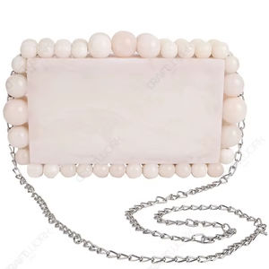 Pochette en résine marbrée avec cadre perlé et chaîne, sac de soirée de créateur pour les acheteurs en gros, OEM et sous marque privée - Product Image 1