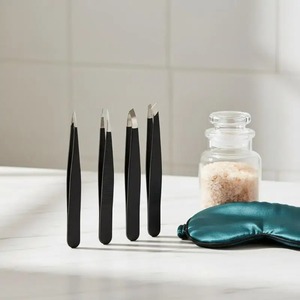 BAFA SURGICAL INSTRUMENTS BSI-ET-364 Juego de 4 Pinzas Profesionales Antiestáticas para Cejas, Negras, de Acero Inoxidable de Precisión, Rectas - Product Image 1