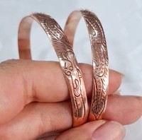 Juego de Pulseras y Anillo de Corazón de Aleación de Cobre con Mantra Religioso Asthamangal - Joyería Romántica Unisex Hecha a Mano con Engaste de Canal