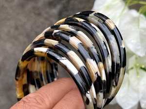 เซ็ตสร้อยข้อมือกำไลรูปเขาควายธรรมชาติขัดเงาเป็นมิตรต่อสิ่งแวดล้อมชุดกำไลข้อมือ7สี - Product Image 6