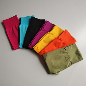 Conjunto de Yoga de 2 Piezas para Mujer, Diseño a Cuadros, Transpirable, Ecológico, de Secado Rápido, Cintura Media, Sin Costuras, para Gimnasio - Product Image 4