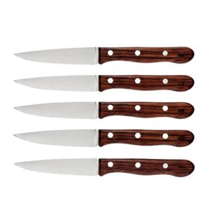 Juego de 5 cuchillos para carne con mango de madera marrón, hojas dentadas plateadas y remaches triples para cortar filetes en la mesa. - Product Image 5