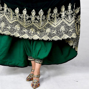 Robe afghane pour femmes, mode ethnique, longue robe avec détails brodés décoratifs, pour occasions formelles et décontractées - Product Image 6