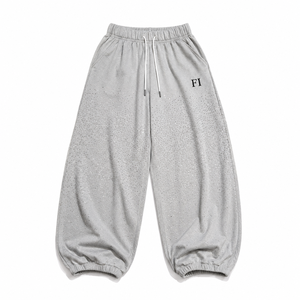 Pantalon de jogging ample personnalisé avec strass de qualité supérieure, pantalon de jogging à jambe large, streetwear richement orné de pierres, fournisseur OEM de sweats à capuche - Product Image 4