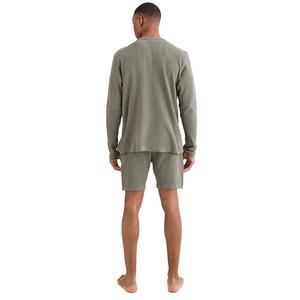 Camiseta de Manga Larga para Hombre, Nueva, Estilo Urbano, Cuello con Botones, 100% Algodón, Corte Regular, Anti-Pilling, Secado Rápido, Transpirable, de Alta Calidad OEM, 180g - Product Image 2