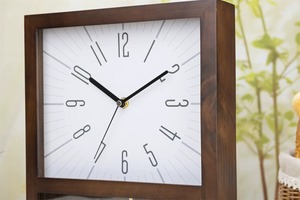 Horloge murale en bois minimaliste rectangulaire à mouvement mécanique, affichage des aiguilles, silencieuse, sans tic-tac, sonnerie horaire - Product Image 2