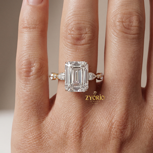 Bague de fiançailles et de mariage en diamant de laboratoire taille émeraude 2,08 CT avec diamant central émeraude et diamants latéraux marquise en argent 925 - Product Image 5