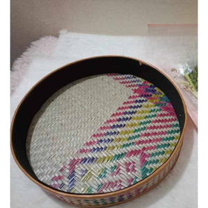 Bandeja de Servir Shetal Pati Hecha a Mano con Asas de Fibra Natural de Murta, Ecológica, Ligera, Diseño Étnico de Lujo, Bangladesh, Cumpleaños - Product Image 2