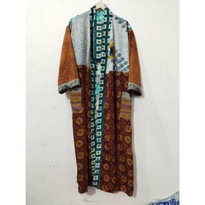 Kimono de style japonais en soie indienne, robe sexy pour femme, long kimono en soie, peignoir vintage en soie, imprimé floral - Product Image 4