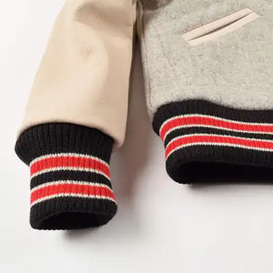 Chaqueta Varsity de Béisbol para Hombre, Estilo Urbano, Personalizada, con Mangas de Cuero y Bordado Chenille, Venta al Por Mayor - Product Image 3