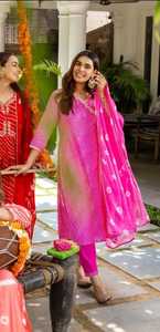 Ensemble Kurta Salwar en Chiffon Rayé Rose pour Femme, Col Mandarin, Manches Trois Quarts, Brodé, Coupe Ample, Décontracté d'Été - Product Image 3