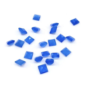 Achetez des pierres précieuses naturelles de calcédoine bleue facettées de 9 mm, forme carrée, pour la lithothérapie, design de bijoux de luxe, au prix direct d'usine - Product Image 1