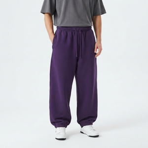 Pantalones Deportivos de Felpa Gruesa y Cálida para Invierno, 500GSM, Corte Holgado, Estilo Urbano para Hombre - Product Image 2