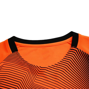 Uniforme de fútbol de diseño personalizado de la mejor calidad, ropa de entrenamiento, uniforme de fútbol en ropa deportiva a la venta - Product Image 2