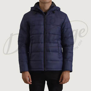 เสื้อแจ็คเก็ตบุนวมมีฮู้ดสีน้ำเงินกรมท่าสำหรับผู้ชาย เสื้อโค้ทกันหนาวแบบควิลท์ กันน้ำ อุ่นสบาย บุใยสังเคราะห์ ทรงเข้ารูปลำลอง - Product Image 1