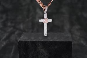Conjunto de Colgante de Cruz de Diseño para el Día de San Valentín, Chapado en Oro, con Diamantes, Clásico, Unisex, Certificado por GIA, Cultivado en Laboratorio - Product Image 5