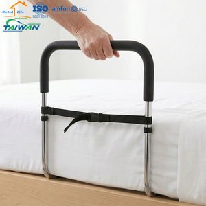 ผลิตในไต้หวัน โรงงานได้รับการรับรองมาตรฐาน ISO9001 ราวจับข้างเตียงปรับระดับได้สำหรับผู้สูงอายุใช้ในครัวเรือน - Product Image 3