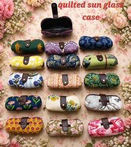 Ensemble de housses de lunettes de soleil en coton imprimé, fabriquées à la main par Rajesh Bag Company - Product Image 3