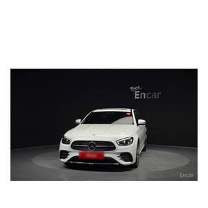 Mercedes-Benz Classe E E220d 4MATIC AMG Line 2023 Diesel Boîte Automatique 50 000 km Volant à Gauche Sièges en Cuir Caméra Arrière - Product Image 3