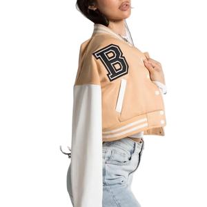 Chaquetas Cortas Estilo Universitario para Mujer, Diseño Personalizado, Chaqueta Universitaria Corta con Mangas de Cuero para Mujer con Parche de Letras de Chenilla - Product Image 4