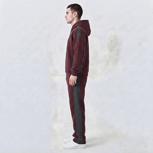 Ensemble de survêtement imprimé en molleton 2-en-1 pour homme, couleur bordeaux, avec capuche, pantalon de jogging long en coton uni, coupe décontractée, pour l'hiver - Product Image 3