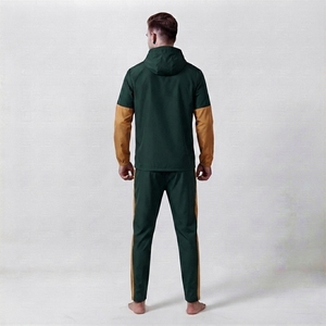 Chaqueta Deportiva Cortavientos para Hombre de Alta Calidad con Tela Transpirable y Resistente al Viento para Entrenamiento, Viajes y Actividades al Aire Libre - Product Image 2
