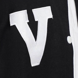 Blouson universitaire homme noir et blanc, imprimé lettre V, coupe droite, décontracté, coupe-vent d'hiver, col rond, simple boutonnage, 100% coton - Product Image 6