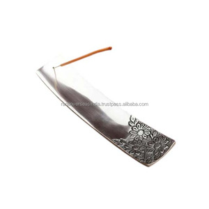 Porte-bâton d'encens en aluminium à thème floral cadeau de parfum parfait pour la méditation et la décoration intérieure et les acheteurs en gros - Product Image 4