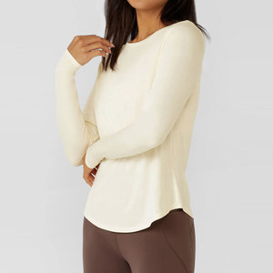 Fitness Curved Hem Yoga Shirt Women Slim Fit <b>Thumb</b> Hole <b>Cuffs</b> Workout Wear Breathable Summer Shirt Long Sleeve Quick Dry - Product Image 3