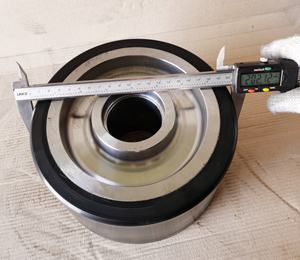 ריימונד 202x102mm /8x4 אינץ ריימונד מלגזה/מזרן משאית חלק לא. 632-078 עמיד מוצק פוליאוריתן גלגלית - Product Image 2