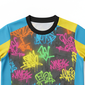 Vente en gros d'uniformes de football personnalisés, maillots de football pas chers, vêtements d'entraînement pour équipes, vêtements de sport de haute qualité - Product Image 3