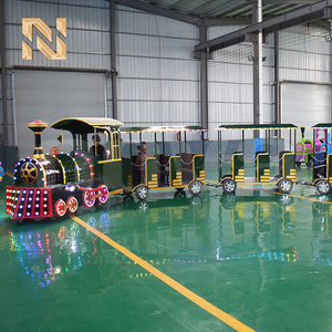 Train électrique sans rails Nova Rides 28 places en acier pour <span class=keywords><strong>centre</strong></span> <span class=keywords><strong>commercial</strong></span> extérieur et parc d'attractions, autonomie 50-60 km - Product Image 2
