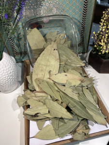 Feuilles de Laurier Indien Naturelles Brutes (Tej Patta) Entières Séchées, Forme Allongée, du Rajasthan, pour l'Industrie Alimentaire – Vente en Gros - Product Image 6