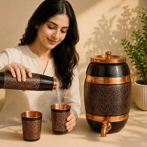 Elegante Dispensador de Agua de Cobre Hecho a Mano con Tapa, Diseño Vintage, Gran Capacidad, para Uso Doméstico - Product Image 4